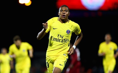 大象体育-B席和哈兰德连线